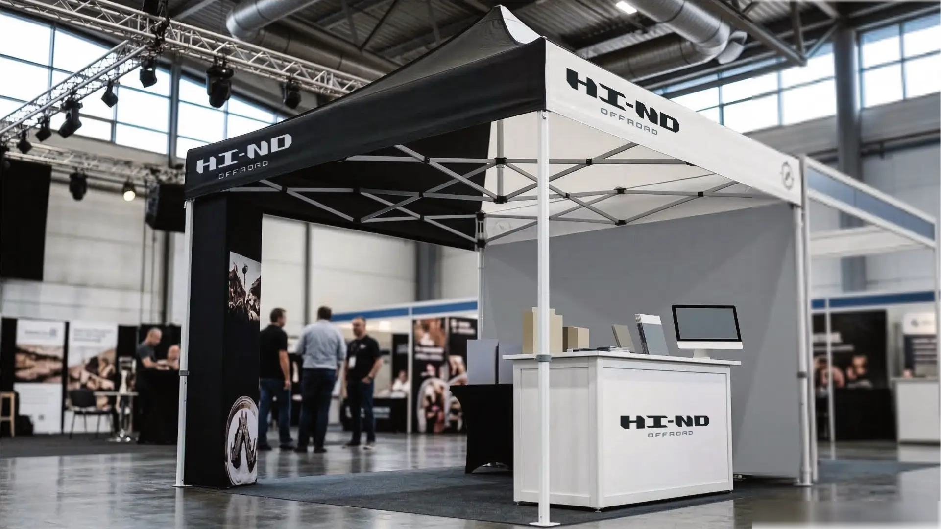 hi-nd-offroad - 4th Monochrome Mockup